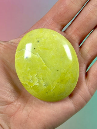 LIME SERPENTINE PALM STONE (3) Palm stone The Crystal Avenues 