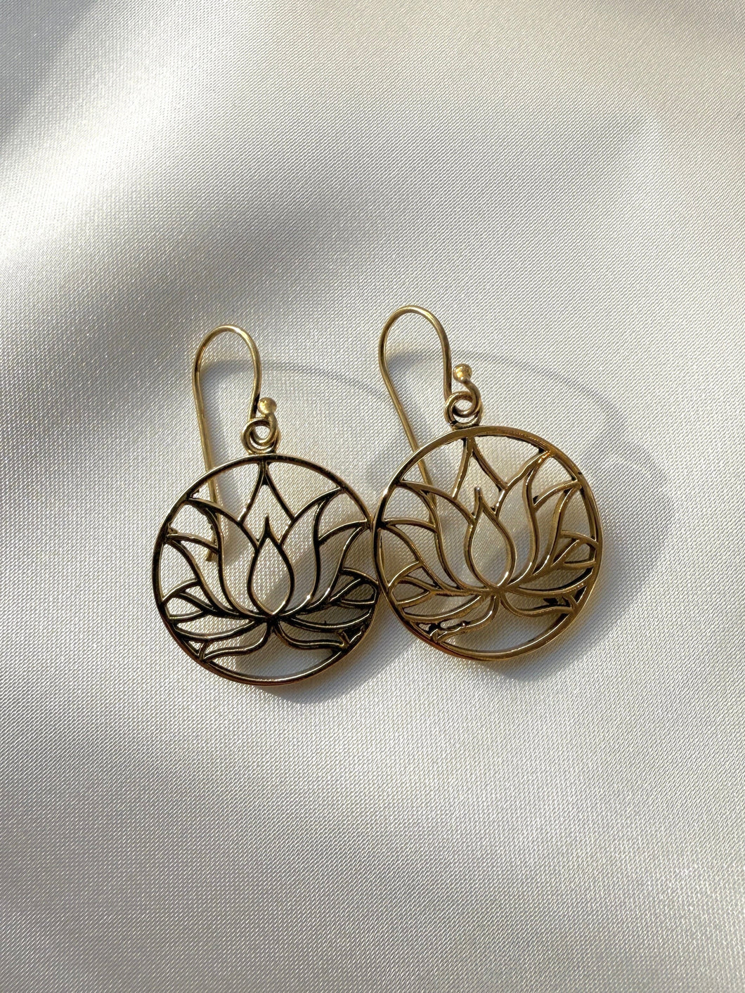 LOTUS FLOWER BRASS EARRINGS - SMALL The Crystal Avenues 