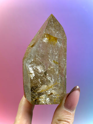 MAGIC TOWER - Golden Healer Quartz w. Rare Golden 'Rabbit Hair' Rutile (4) tumble stone The Crystal Avenues 