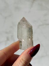 Load image into Gallery viewer, MAGIC TOWER - Rock Crystal w. Enhydro (11) Druze The Crystal Avenues 
