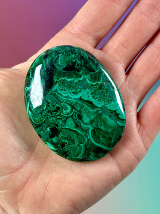 MALACHITE PALM STONE (3) Palm stone The Crystal Avenues 