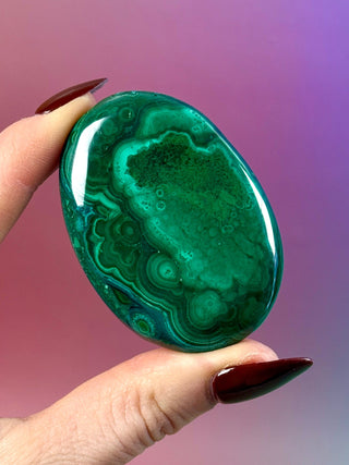 MALACHITE PALM STONE (7) Palm stone The Crystal Avenues 