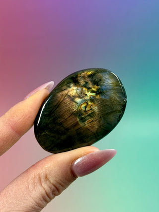 MIDNIGHT LABRADORITE PALM STONE (13) tumble stone The Crystal Avenues 