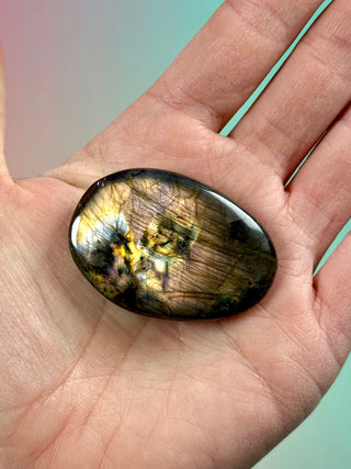 MIDNIGHT LABRADORITE PALM STONE (13) tumble stone The Crystal Avenues 