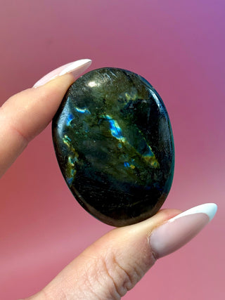 MIDNIGHT LABRADORITE PALM STONE (16) Palm stone The Crystal Avenues 