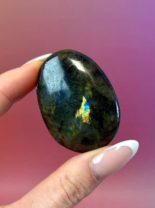 MIDNIGHT LABRADORITE PALM STONE (16) Palm stone The Crystal Avenues 