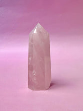 Indlæs billede til gallerivisning MILKY PINK ROSE QUARTZ TOWER (1) The Crystal Avenues 
