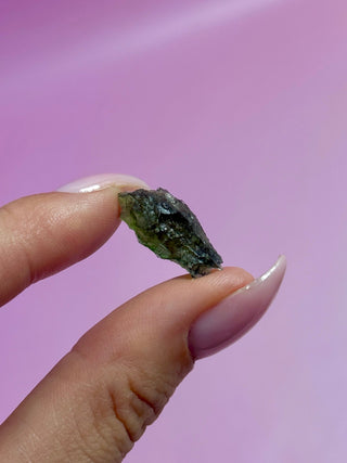 MOLDAVITE A QUALITY (5) The Crystal Avenues 