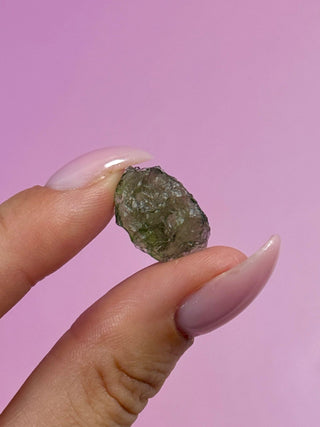 MOLDAVITE A QUALITY (7) The Crystal Avenues 