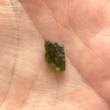 Load image into Gallery viewer, MOLDAVITE A QUALITY (G) The Crystal Avenues 
