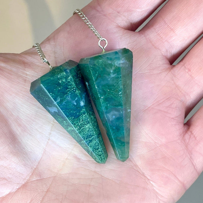 MOSS AGATE PENDULUM Raw Crystal The Crystal Avenues 