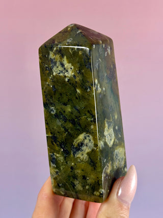Mossland Nephrite Jade – Polished Tower (1) Tower The Crystal Avenues 