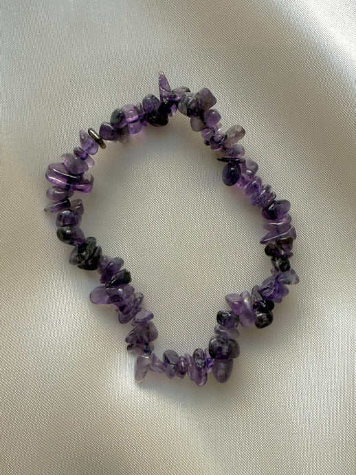 NATURAL AMETHYST CHIP BRACELET Bracelet The Crystal Avenues 