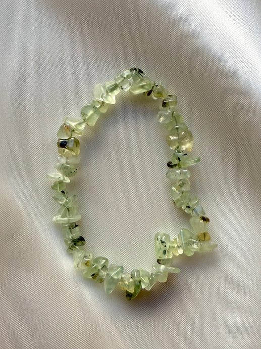 NATURAL PREHNITE CHIP BRACELET Bracelet The Crystal Avenues 