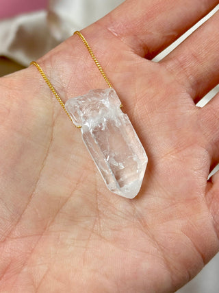 NATURAL ROCK CRYSTAL POINT PENDANT (3) pendant The Crystal Avenues 