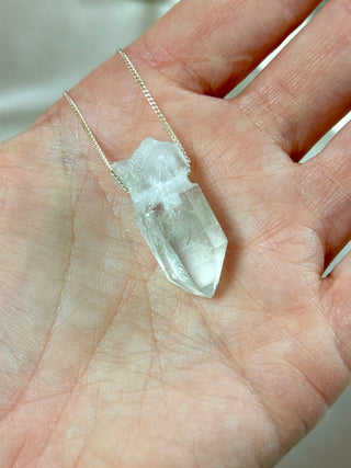 NATURAL ROCK CRYSTAL POINT PENDANT (6) pendant The Crystal Avenues 