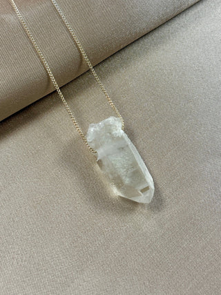 NATURAL ROCK CRYSTAL POINT PENDANT (6) pendant The Crystal Avenues 