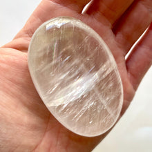 Load image into Gallery viewer, OPTICAL CALCITE PALM STONE (1) Palmstone The Crystal Avenues 
