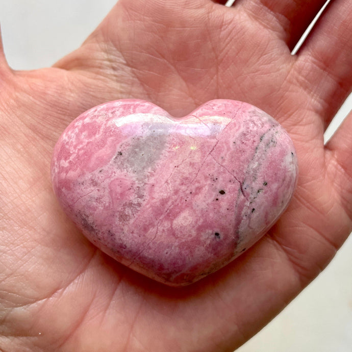 PERUVIAN RHODONITE HEART (4) tumble stone The Crystal Avenues 