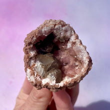 Indlæs billede til gallerivisning PINK AMETHYST GEODE (12) Druze The Crystal Avenues 
