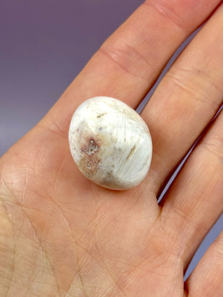 PINK SCOLECITE (9) Tumble Stone The Crystal Avenues 