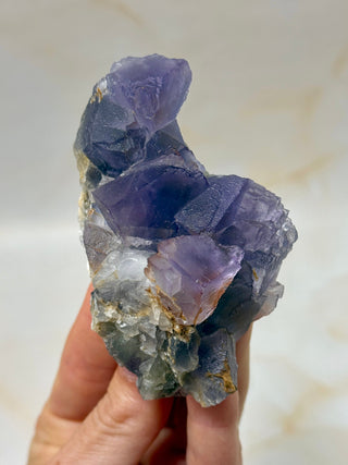 PURPLE FLUORITE CLUSTER W. CALCITE (16) Raw Crystal The Crystal Avenues 