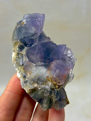 PURPLE FLUORITE CLUSTER W. CALCITE (16) Raw Crystal The Crystal Avenues 