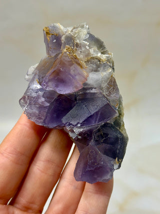 PURPLE FLUORITE CLUSTER W. CALCITE (16) Raw Crystal The Crystal Avenues 