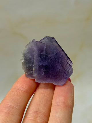 PURPLE FLUORITE CLUSTER W. CALCITE (26) Raw Crystal The Crystal Avenues 