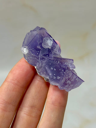 PURPLE FLUORITE CLUSTER W. CALCITE (28) Raw Crystal The Crystal Avenues 