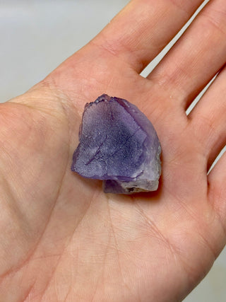 PURPLE FLUORITE CLUSTER W. CALCITE (30) Raw Crystal The Crystal Avenues 