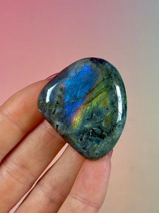 PURPLE LABRADORITE PALM STONE (20) tumble stone The Crystal Avenues 