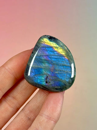 PURPLE LABRADORITE PALM STONE (20) tumble stone The Crystal Avenues 