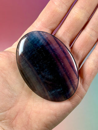 RAINBOW FLUORITE PALM STONE - EXCLUSIVE QUALITY (5) Palm stone The Crystal Avenues 