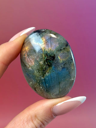 RAINBOW LABRADORITE PALM STONE (13) Palm stone The Crystal Avenues 