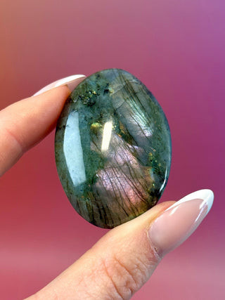 RAINBOW LABRADORITE PALM STONE (16) Palm stone The Crystal Avenues 
