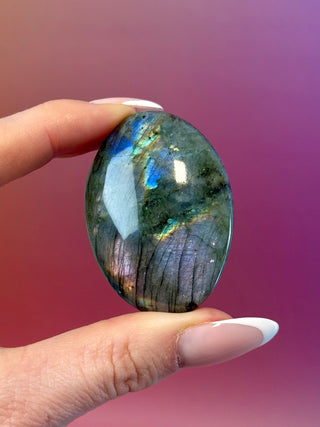 RAINBOW LABRADORITE PALM STONE (16) Palm stone The Crystal Avenues 