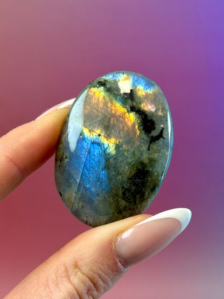 RAINBOW LABRADORITE PALM STONE (26) Palm stone The Crystal Avenues 