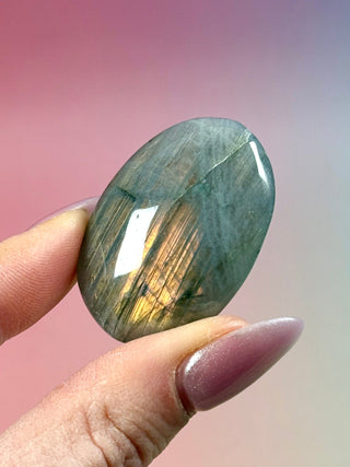 RAINBOW LABRADORITE PALM STONE (6) Palm stone The Crystal Avenues 