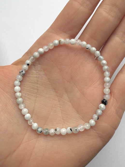 RAINBOW MOONSTONE BRACELET (4MM) Bracelet The Crystal Avenues 