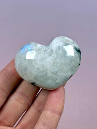 RAINBOW MOONSTONE HEART (8) Heart The Crystal Avenues 