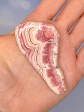 Indlæs billede til gallerivisning RHODOCHROSITE (2) Freeform The Crystal Avenues 
