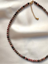 Indlæs billede til gallerivisning RHODONITE CHOKER NECKLACE Necklace The Crystal Avenues 
