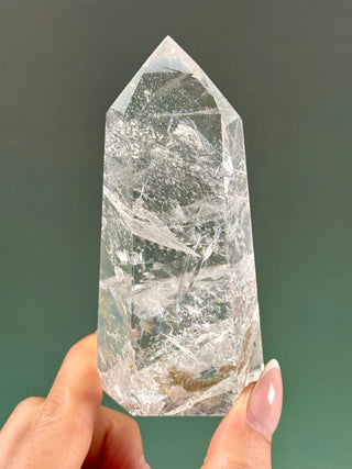 ROCK CRYSTAL TOWER - A QUALITY (4) The Crystal Avenues 