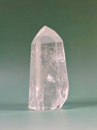 ROCK CRYSTAL TOWER - A QUALITY (6) The Crystal Avenues 