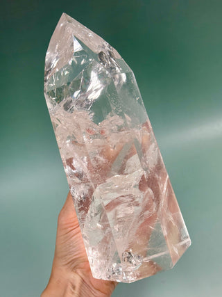 ROCK CRYSTAL TOWER XL - AAA QUALITY (1) The Crystal Avenues 