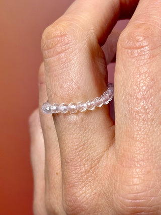 ROSE QUARTZ - CRYSTAL STRETCH RING WITH FACETED BEADS Bracelet The Crystal Avenues 