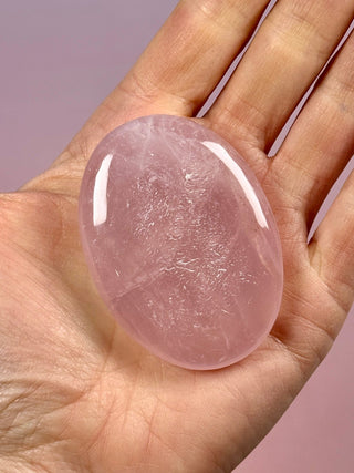 ROSE QUARTZ PALM STONE - EXTRA QUALITY (11) The Crystal Avenues 