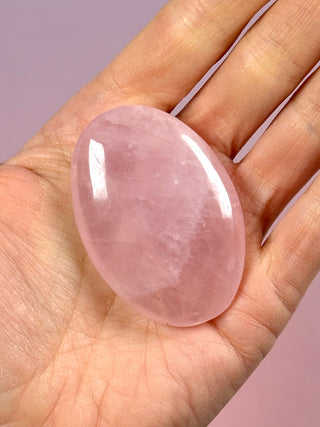 ROSE QUARTZ PALM STONE - EXTRA QUALITY (14) The Crystal Avenues 