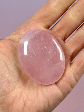 ROSE QUARTZ PALM STONE - EXTRA QUALITY (15) The Crystal Avenues 